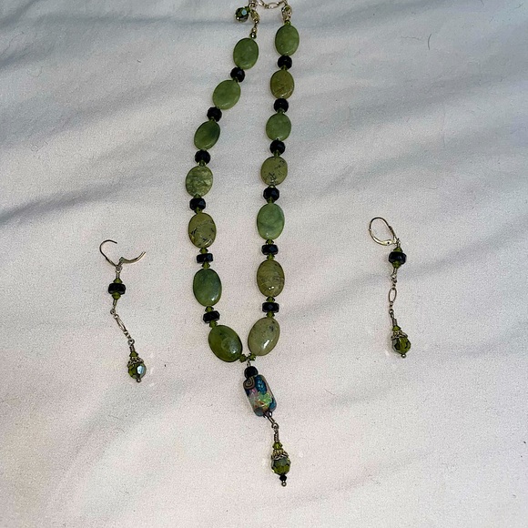 Jewelry - Beautiful custom made jade like stone necklace and matching earrings.